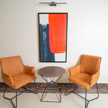 Vivian Park Al-Aziziya Aparthotel Рияд Екстериор снимка
